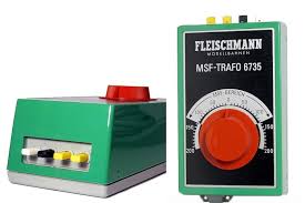 Transformateur avec variateur de vitesse - FLEISCHMANN 6735 - *