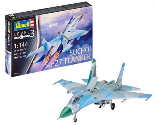 Suchoi Su-27 Flanker - REVELL 03948 - 1/144 -