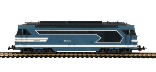 Locomotive diesel BB 67400 analogique HO - PIKO 95176
