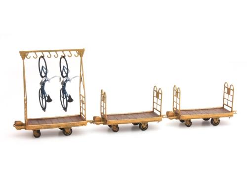 Set de 2 chariots à bagages + 1 chariot à vélos - REE MODELES DE011 - HO -